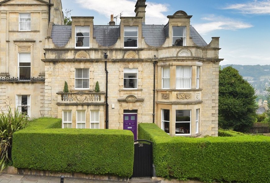 5 Bedroom Property To Rent in Belvedere, Bath, BA1 Crisp Cowley