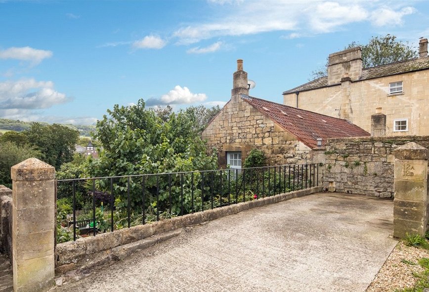 4 Bedroom Property For Sale in Chatham Row, Walcot Street, Bath, BA1