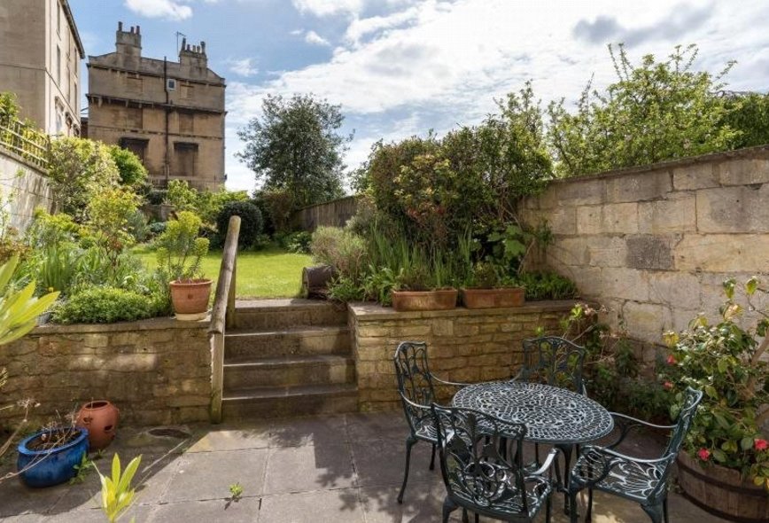 3 Bedroom Property For Sale in Street, Bathwick Hill, Bath, BA2