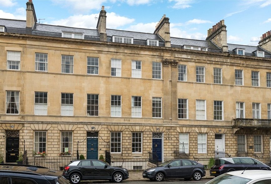 3 Bedroom Property For Sale in Great Pulteney Street, Bath, BA2 Crisp Cowley Estate Agents
