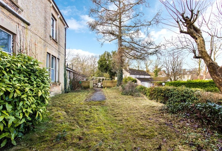 21 Bedroom Property For Sale in High Street, Nunney, Frome, BA11 Crisp Cowley Estate Agents