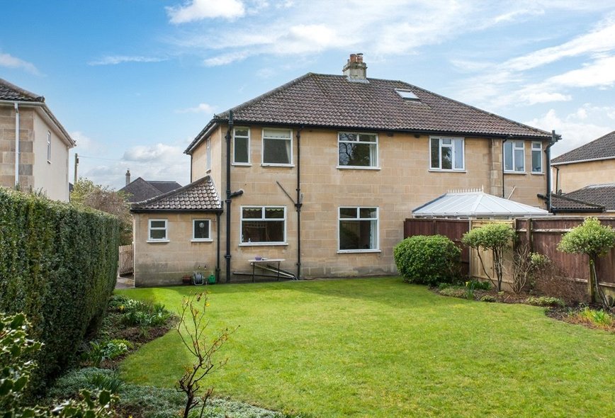 3 Bedroom Property For Sale in Brow, Combe Down, Bath, BA2