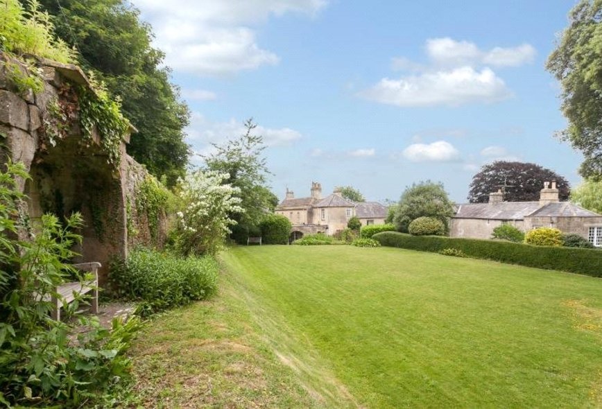 4 Bedroom Property For Sale in Kingsdown House, Kingsdown, Corsham