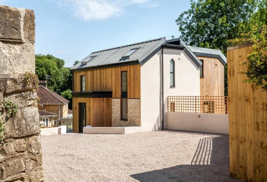 4 Bedroom Property For Sale in Lynbrook Lane, Entry Hill, Bath, BA2