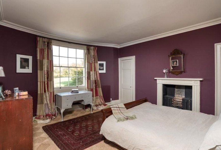 5 Bedroom Property For Sale in Macaulay Buildings, Bath, BA2