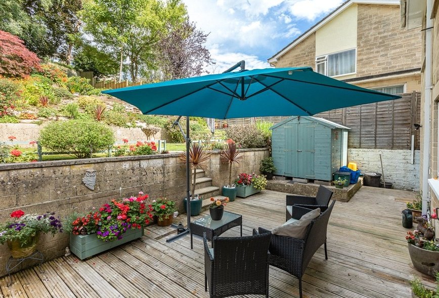 6 Bedroom Property For Sale in Meadow Park, Bathford, Bath, BA1 Crisp