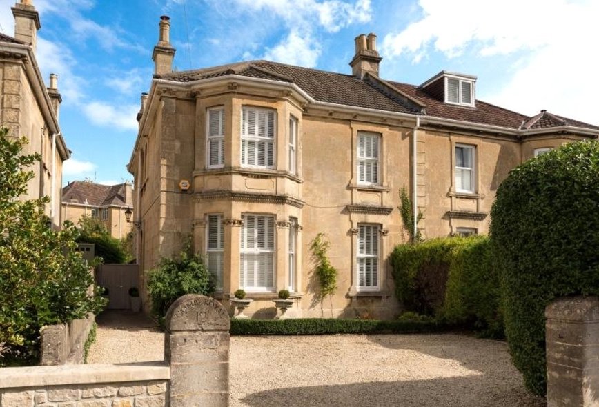 6 Bedroom Property For Sale in Newbridge Hill, Bath, BA1 | Crisp Cowley ...