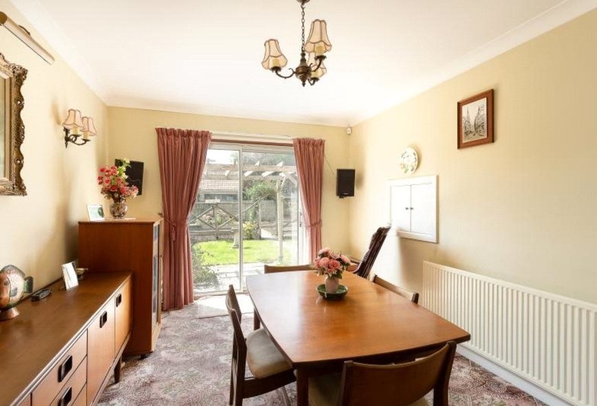 3 Bedroom Property For Sale in Partis Way, Weston, Bath, BA1 Crisp
