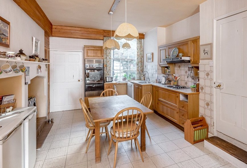 4 Bedroom Property For Sale in Richmond Hill, Lansdown, Bath, BA1