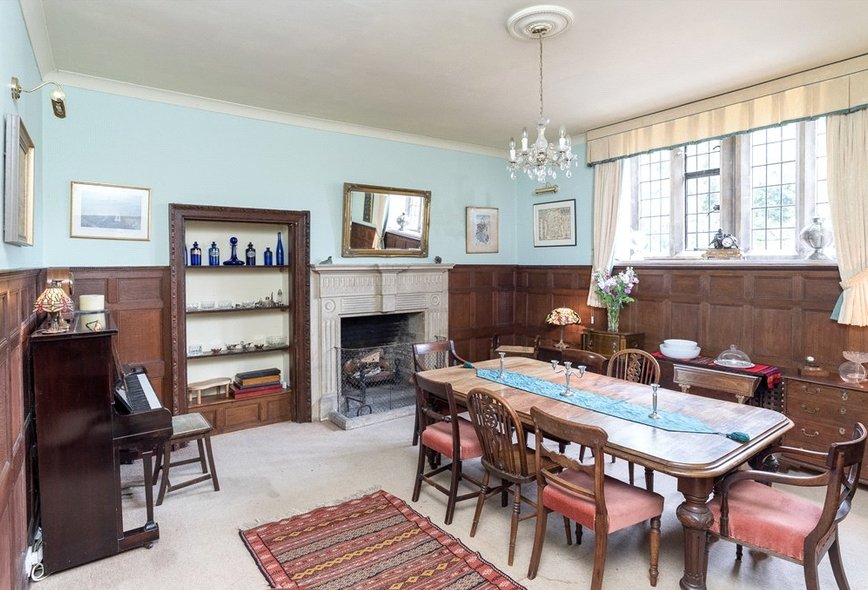 6 Bedroom Property For Sale in Stanton St Quintin, Chippenham