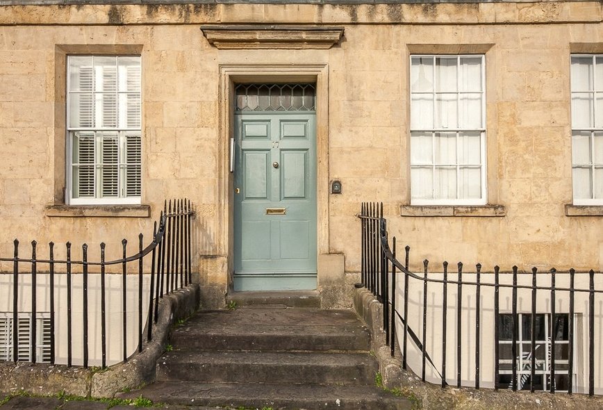 Property For Sale in Walcot Parade, Bath, BA1 Crisp Cowley Estate Agents