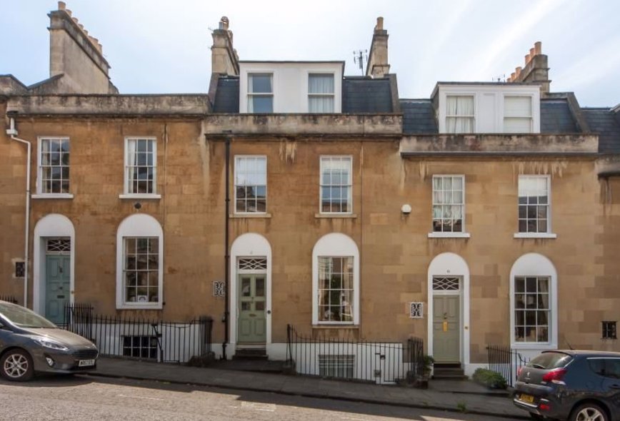 5 Bedroom Terraced house To Rent in Bathwick Hill, Bath Crisp Cowley Estate Agents