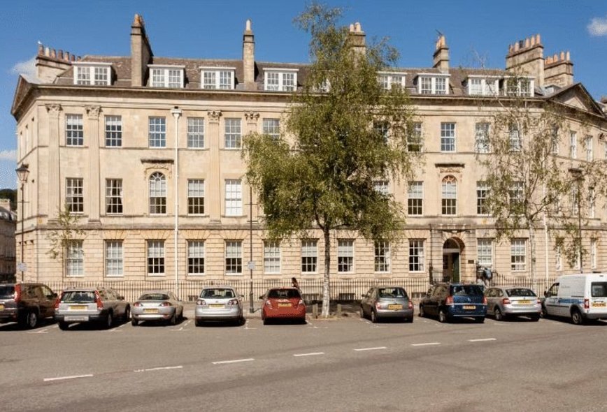 2 Bedroom Property To Rent in Great Pulteney Street, Bath Crisp
