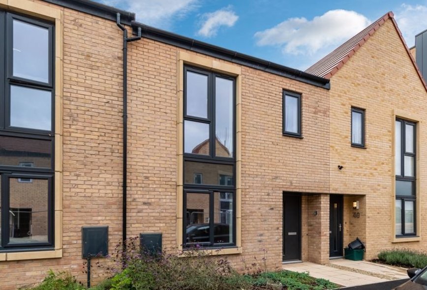 3 Bedroom Terraced house To Rent in Whitaker Road, Bath Crisp Cowley